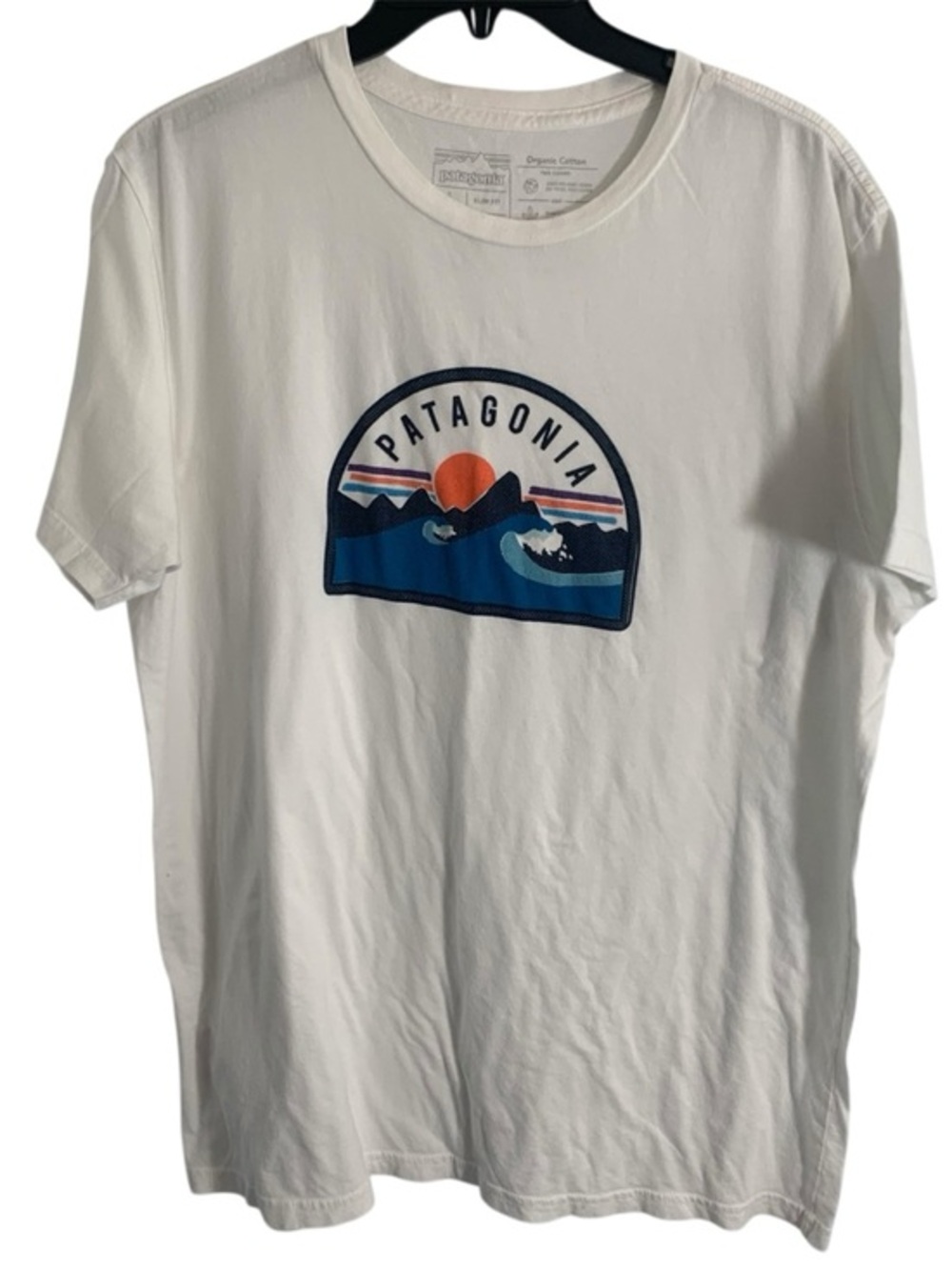 Patagonia Boardie Badge White Short-Sleeve Graphic Tee Mens Large Slim Fit